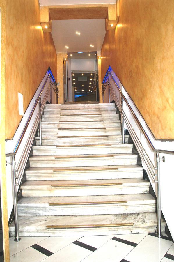 Hostel Lozanni Athen Exterior foto